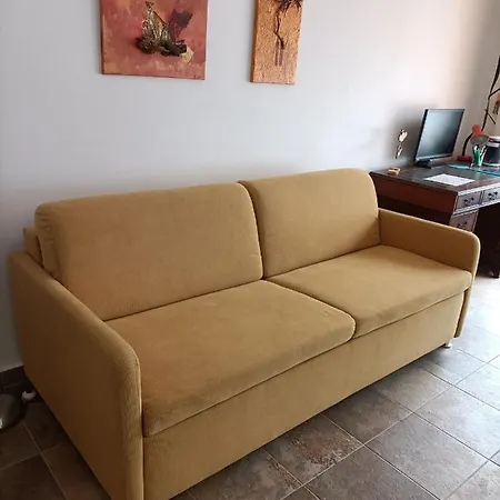 Schoene In Mit Garten. Puerto de la Cruz (Tenerife)